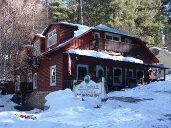The Crofting Inn Cloudcroft Exterior photo