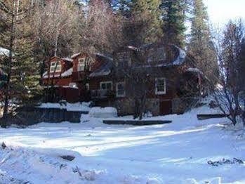 The Crofting Inn Cloudcroft Exterior photo